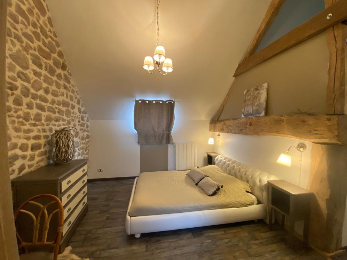 Domaine Des Tours Vauquelin Bed & Breakfast Putanges Exterior photo