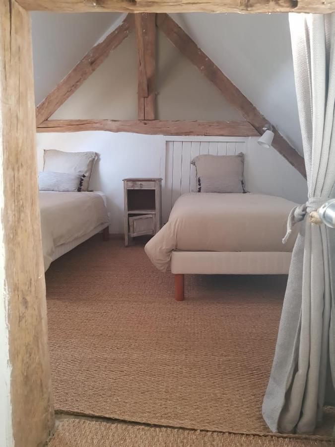Domaine Des Tours Vauquelin Bed & Breakfast Putanges Exterior photo