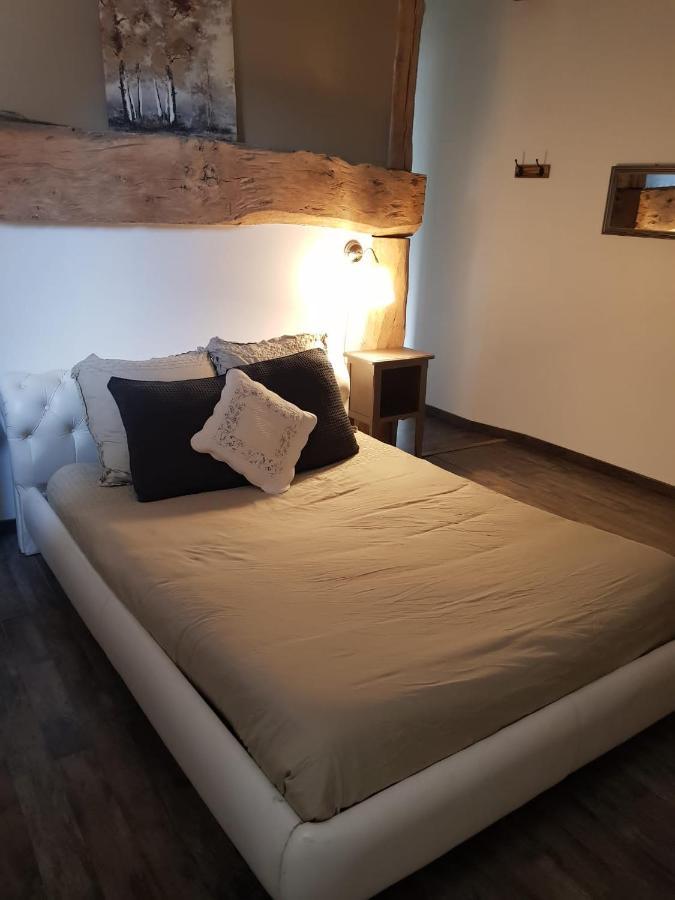 Domaine Des Tours Vauquelin Bed & Breakfast Putanges Exterior photo