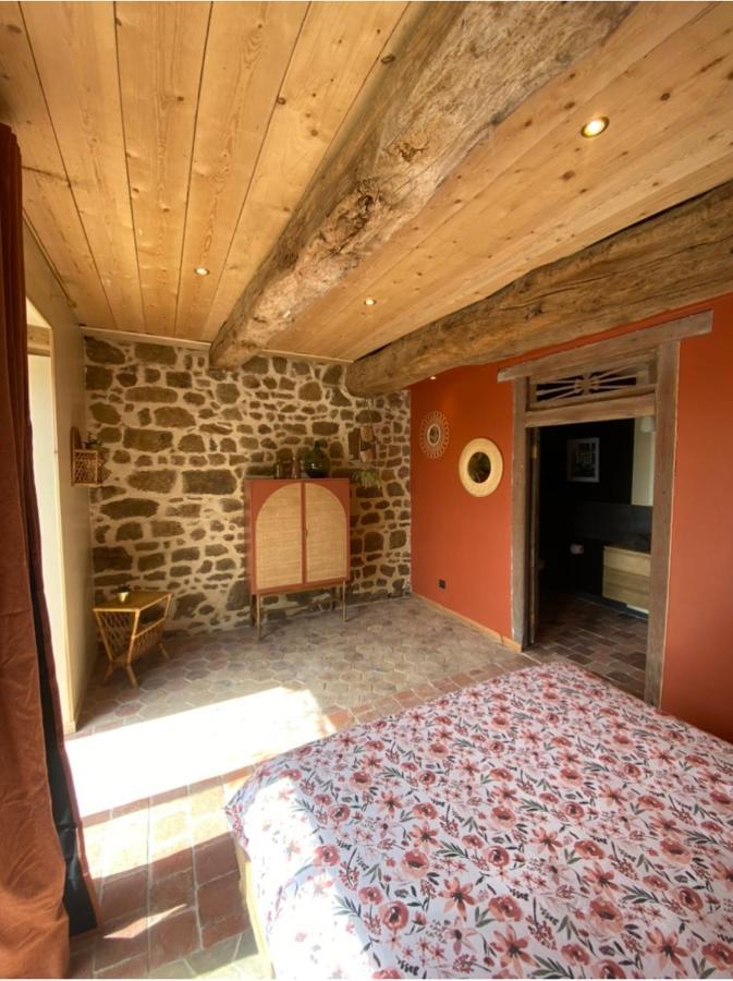 Domaine Des Tours Vauquelin Bed & Breakfast Putanges Exterior photo